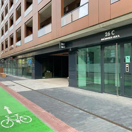 Urban C707, Free Garage Parking Bratislava