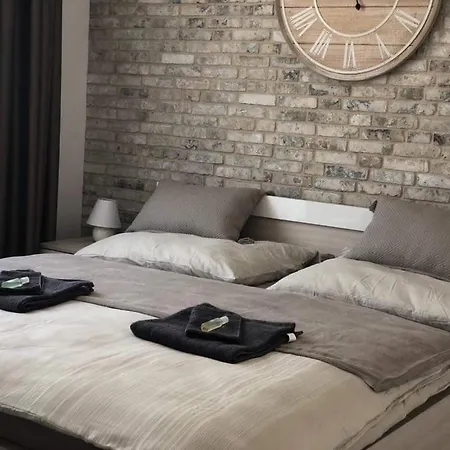 Urban C707, Free Garage Parking Apartman